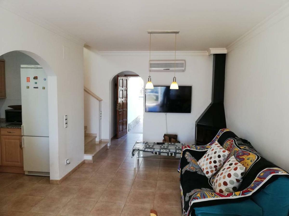 Rosario Βίλα L' Escala Εξωτερικό φωτογραφία